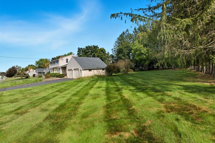 Property Photo:  45 Sapphire St  CT 06082