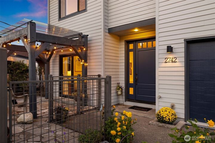 Property Photo: 2742 36th Avenue SW WA 98126