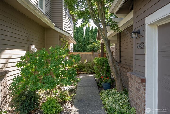 Property Photo:  15633 NE 95th Way 62  WA 98052 