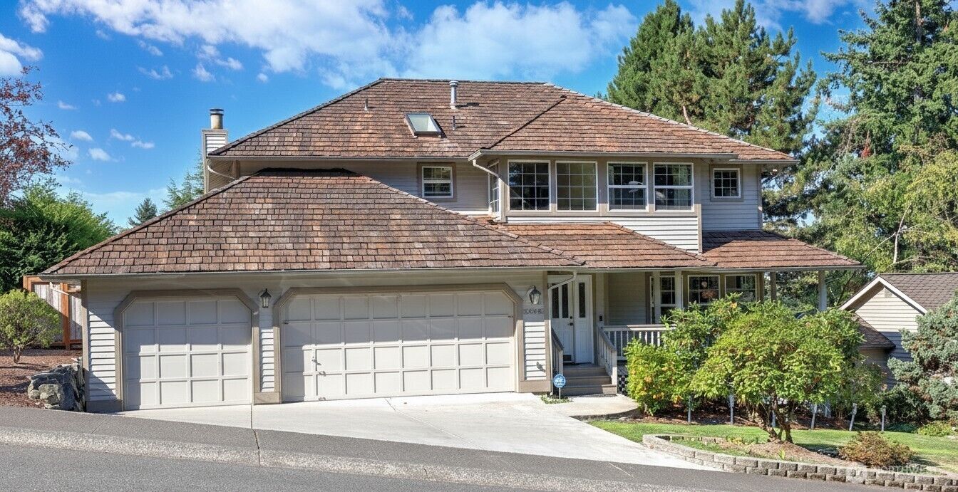 Property Photo:  1119 SW 325th Place  WA 98023 