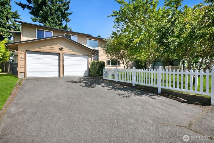 Property Photo:  4004 SW 337th Street  WA 98023 