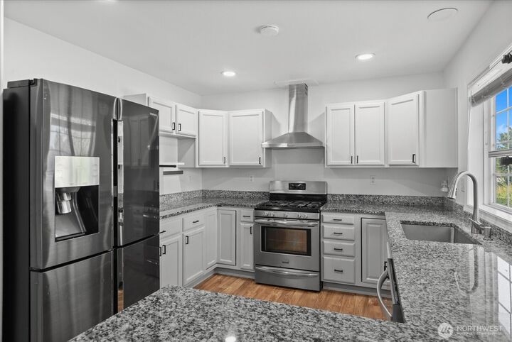 Property Photo:  4545  44th Street NE  WA 98422 