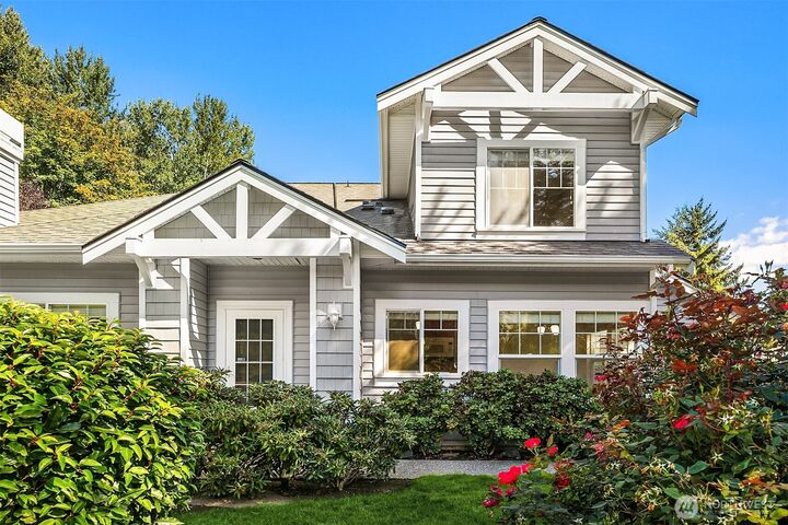 Property Photo:  4931 S 233rd Place 27-1  WA 98032 