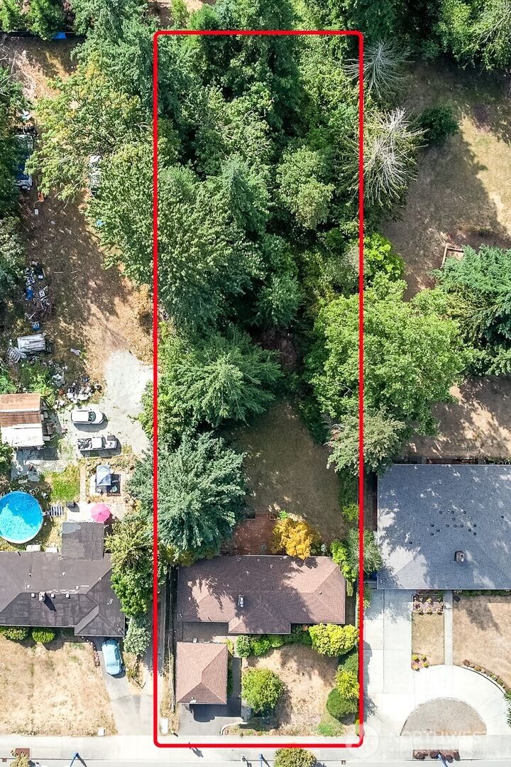 Property Photo:  2215 S 216th Street  WA 98198 