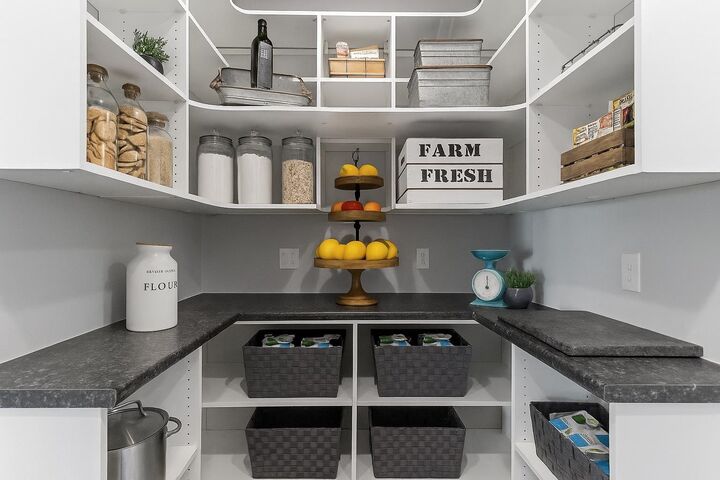 Property Photo: 167 Fox Shores Drive WI 54115