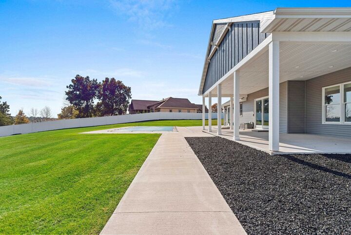 Property Photo: 167 Fox Shores Drive WI 54115