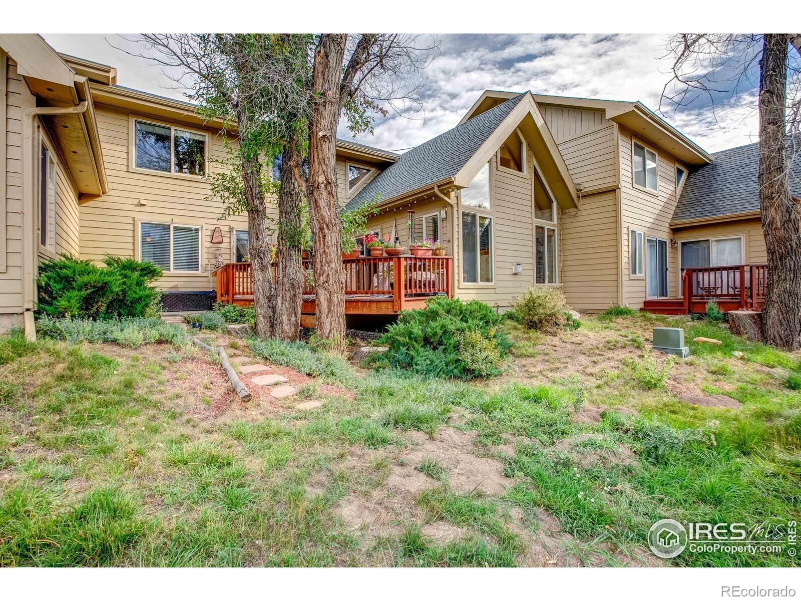 Property Photo:  300 Far View Drive 15  CO 80517 