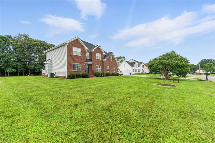 Property Photo:  132 Queens Ln  VA 23851