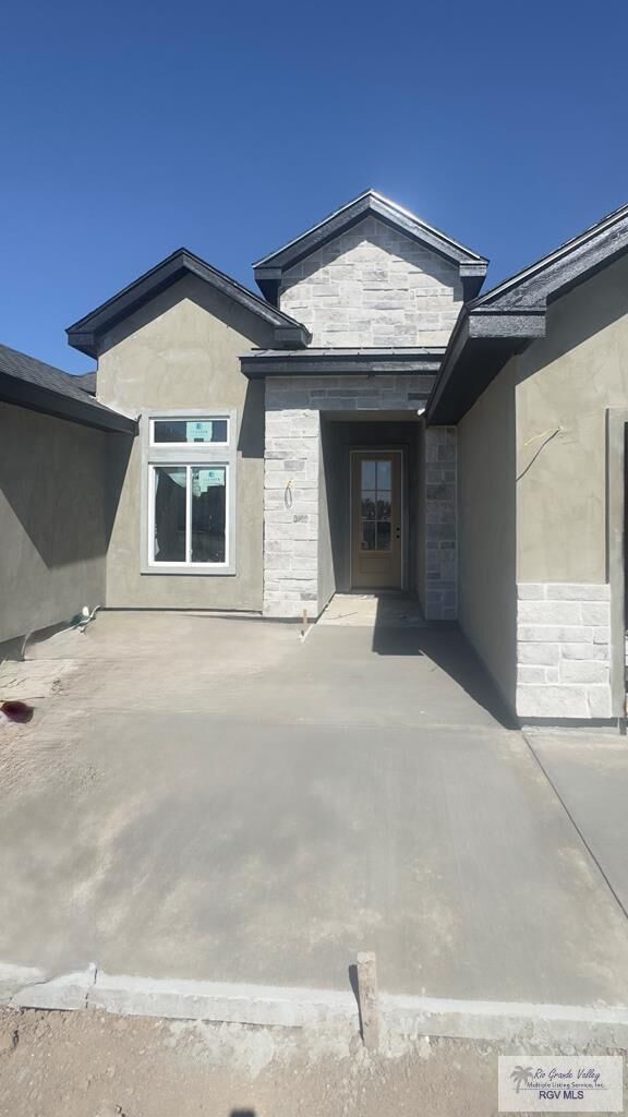 Property Photo: 704 Mandelos Dr TX 78521