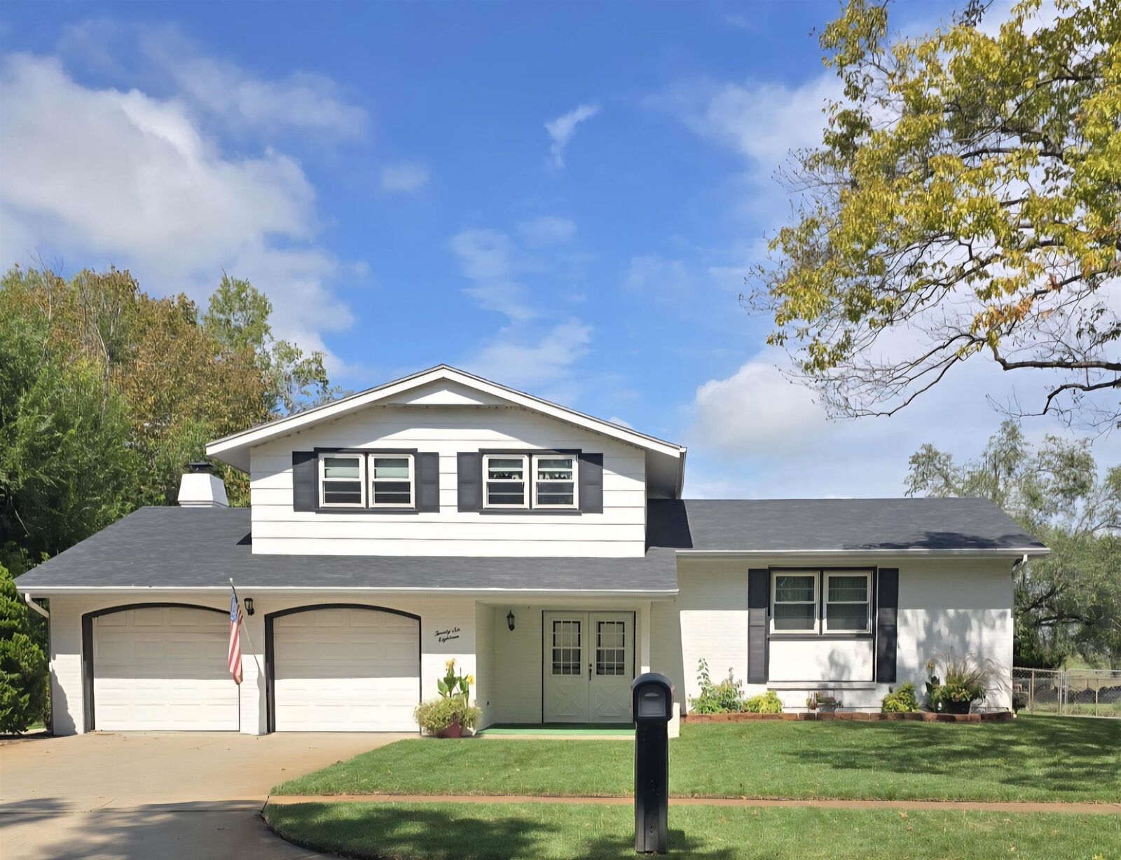 Property Photo:  2618 W Valley Park  KS 67204 