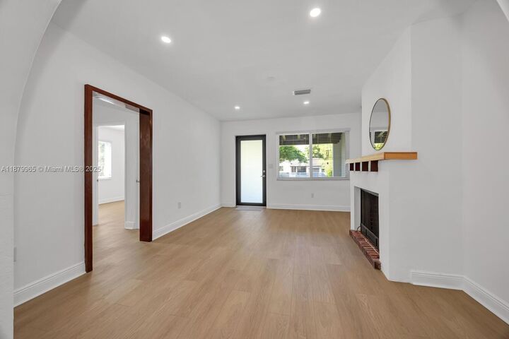 Property Photo:  211 SW 22nd Rd 0  FL 33129 