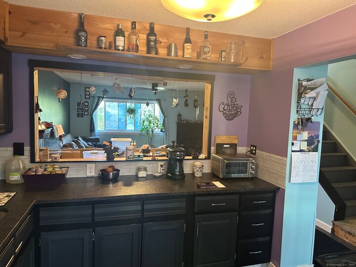 Property Photo: 271 Monticello Drive 271 CT 06405