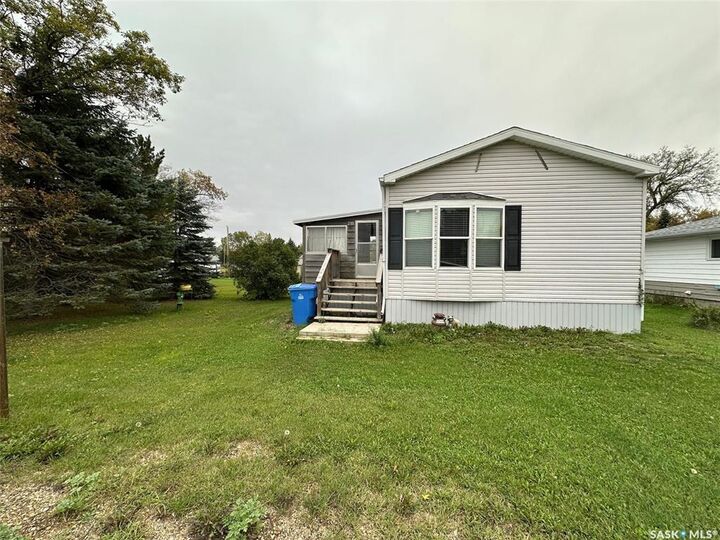 211 North Street  Stoughton SK S0G 4T0 photo
