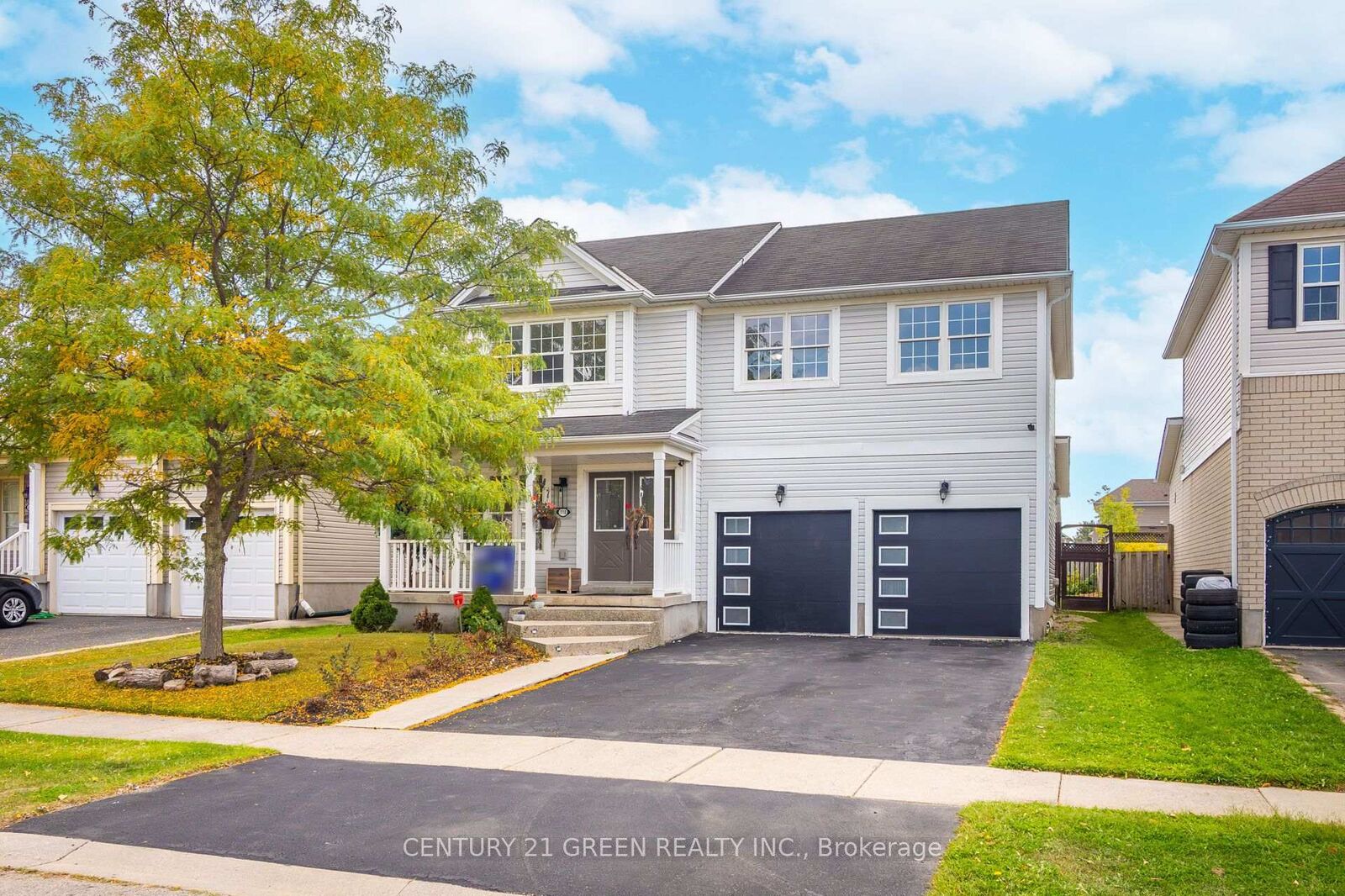 Property Photo:  110 Hunter Way  ON N3T 0B1 