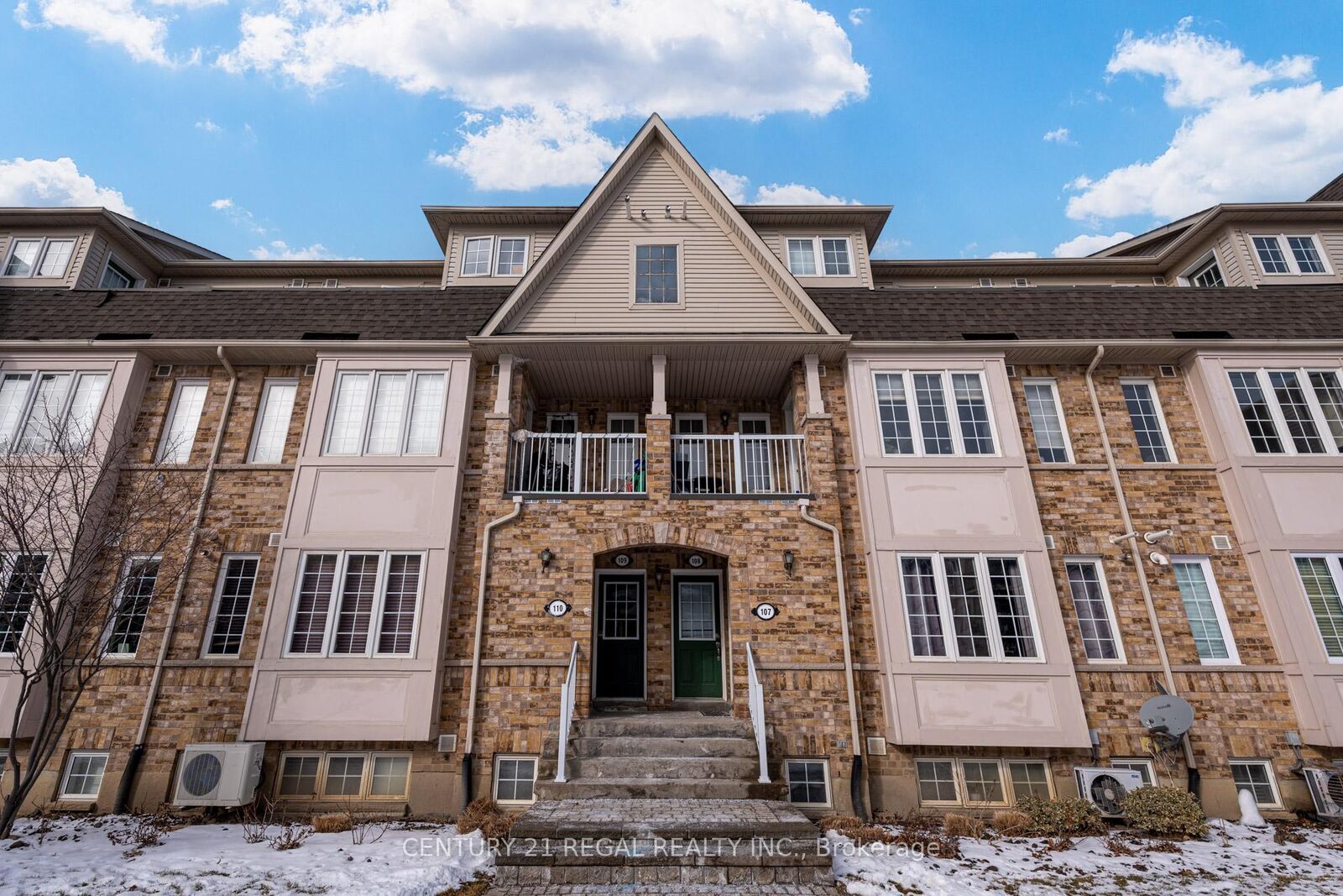 Property Photo:  42 Pinery Trail 109  ON M1B 6K1 