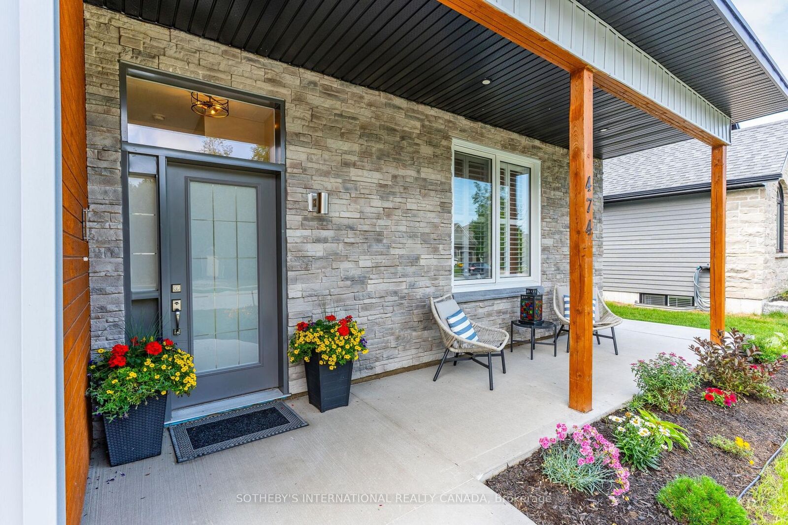 Property Photo: 474 Creekwood Drive ON N0H 2L0
