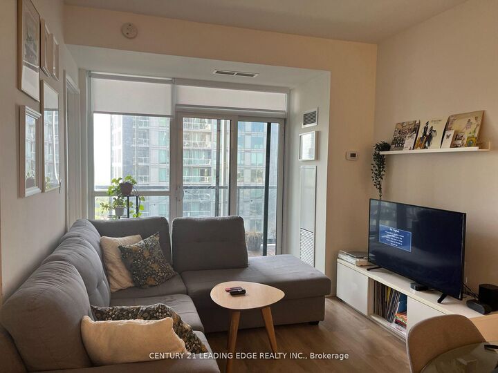 Property Photo:  50 Ordnance Street 1912  ON M6K 0C9 