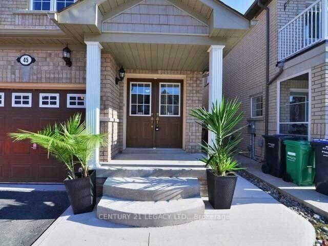 Photo de la propriété:  45 Tanasi Road  ON L6X 0K5 