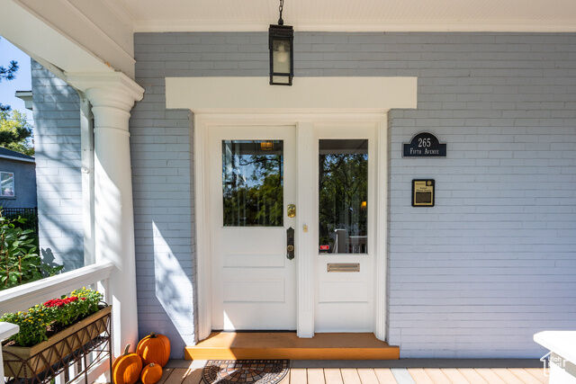 Property Photo: 265 E Fifth Ave UT 84103