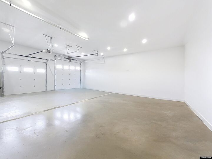 Property Photo:  140 Krinders Circle  WY 82834 