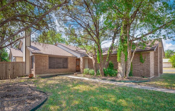 Property Photo: 4013 Reynosa Drive TX 78739