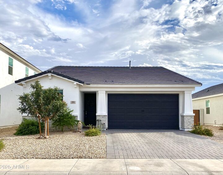 251 E Mint Lane  San Tan Valley AZ 85140 photo
