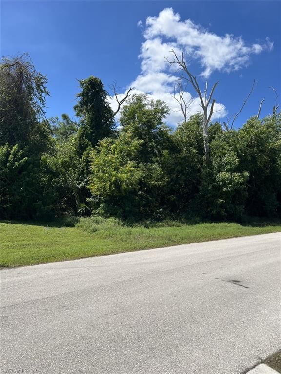 Property Photo:  5567 Judith Rd  FL 33922 