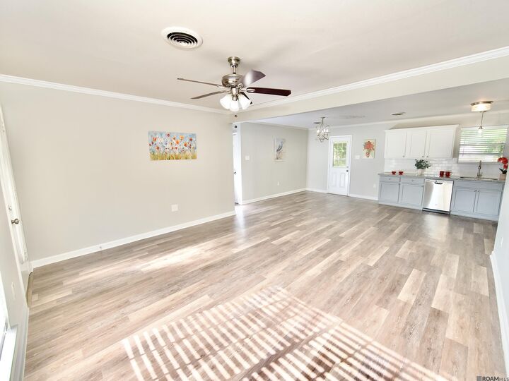 Property Photo:  550 Laurie Lynn Dr  LA 70819