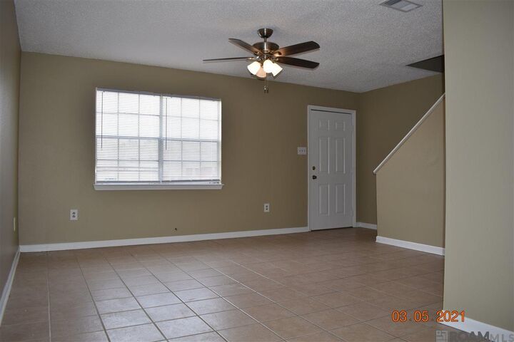 Property Photo: 40449 W Hernandez Ave #2 LA 70769