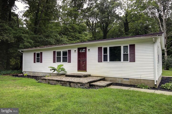 Property Photo: 6844 Coleman Avenue MD 21804