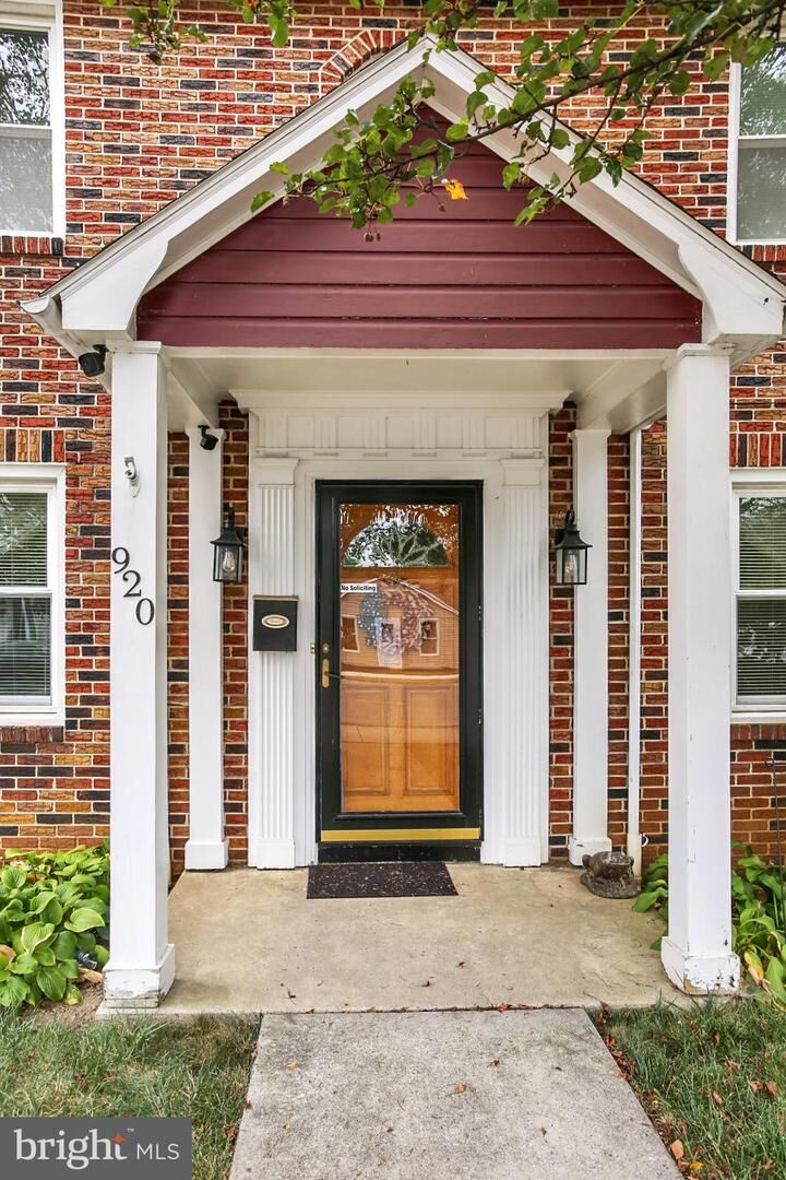 Property Photo:  920 N West Street  PA 17013 