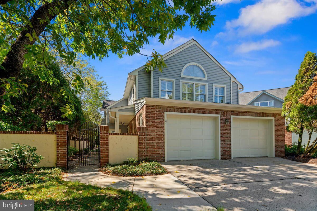 Property Photo: 9 Cromwell Court NJ 08540