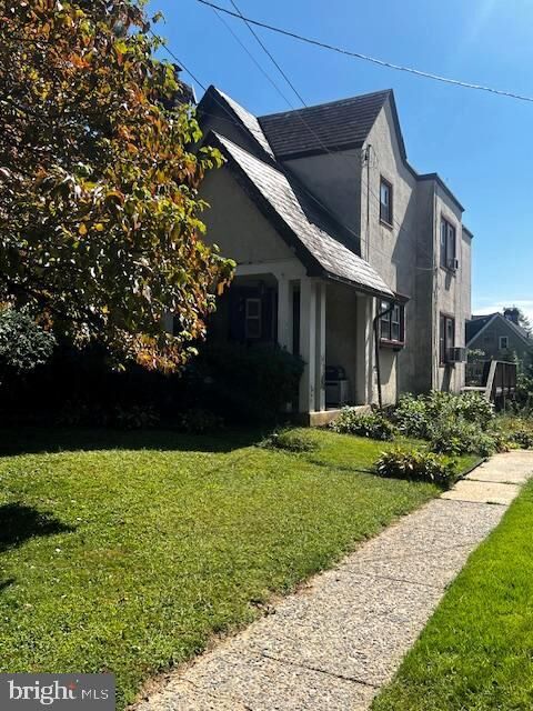 Property Photo:  633 Georges Lane  PA 19003 