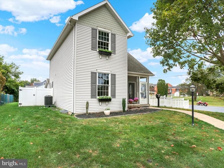 Property Photo:  539 Linden Street  PA 17057 