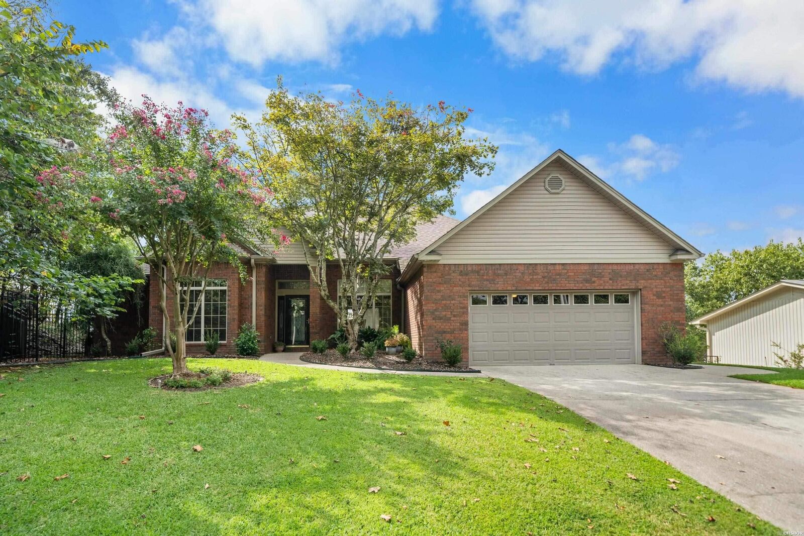 Property Photo: 343 Arlington Point AR 71913