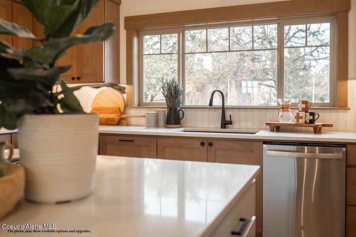Property Photo:  993 W Cordgrass Ave  ID 83854 