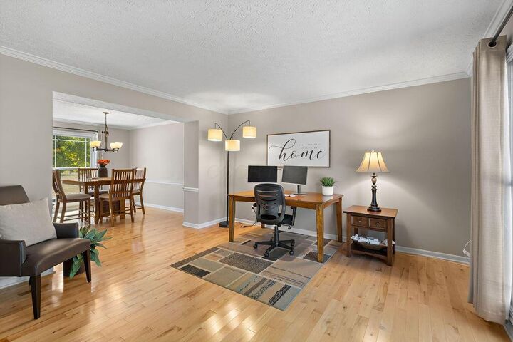 Property Photo: 6233 Wynford Drive OH 43016
