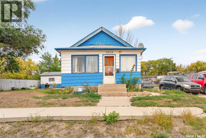 Property Photo:  1038 Athabasca Street E  SK S6H 0N2 