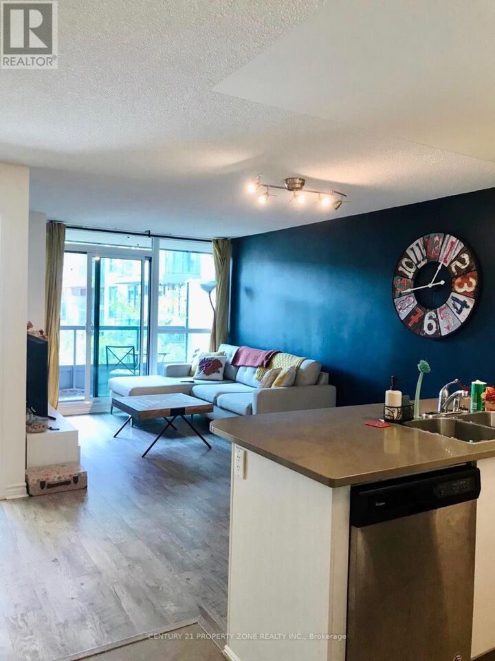 Property Photo:  25 Lower Simcoe Street 527  ON M5J 3A1 