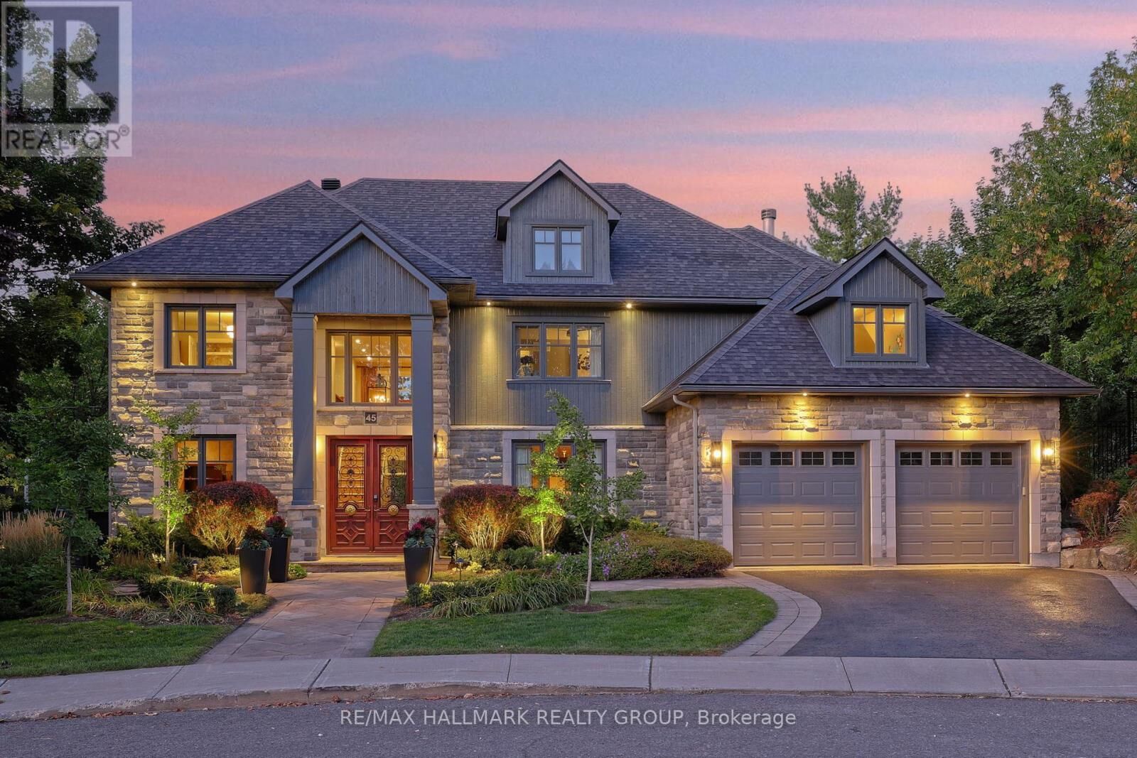 Photo de la propriété: 45 Crescent Heights ON K1S 3G7