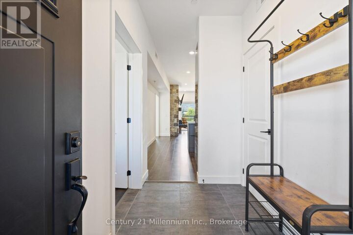 Property Photo:  20 Beckwith Lane 306  ON L9Y 0R4 