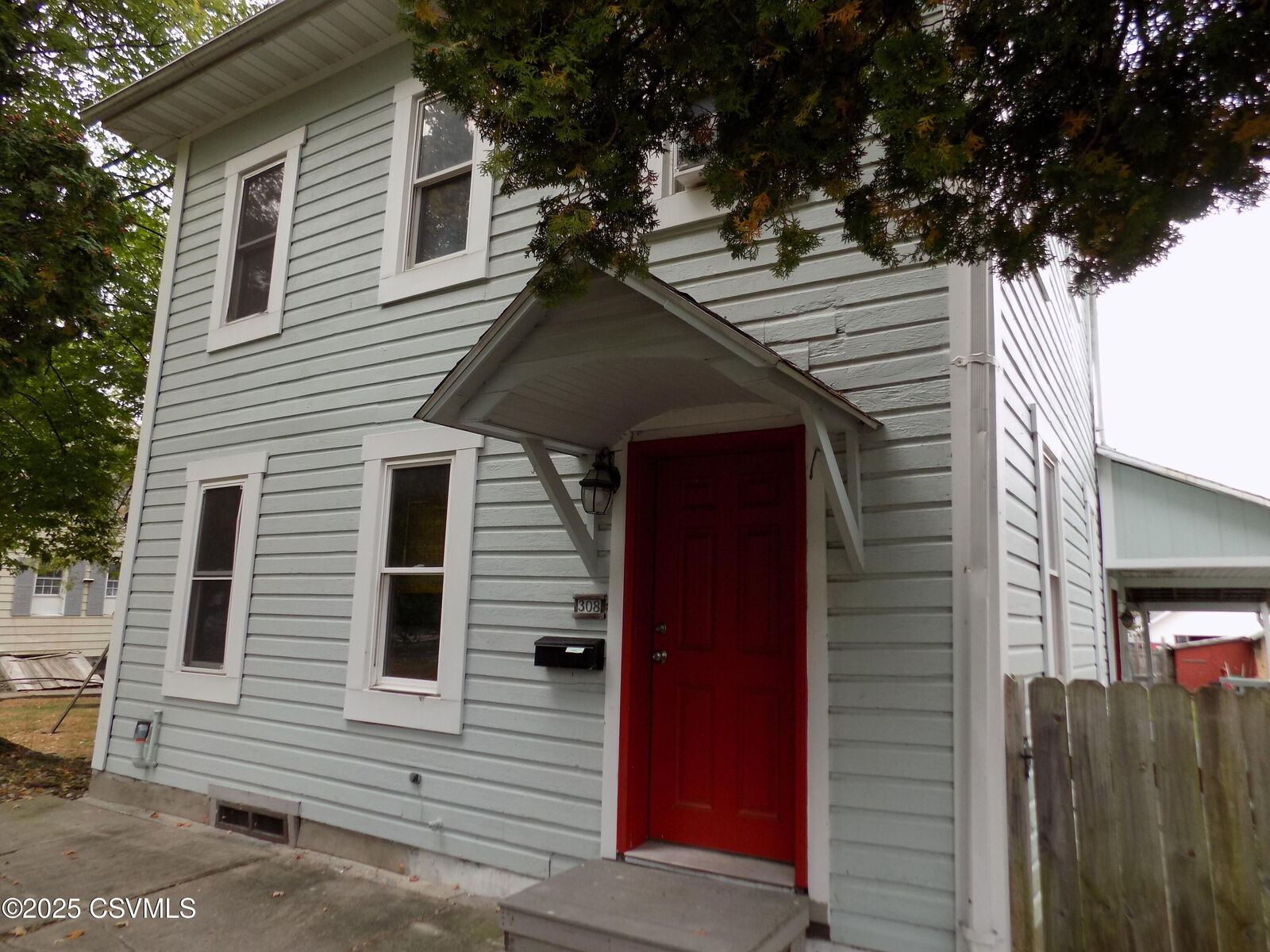 Property Photo:  308 Green Street  PA 17844 