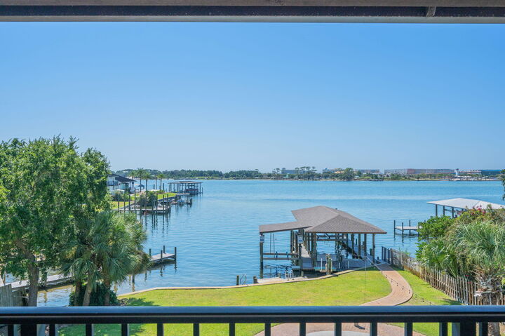 326 SE Brooks Street  Fort Walton Beach FL 32548 photo