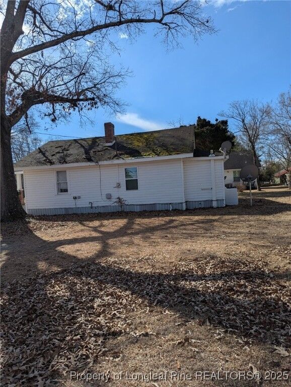 Property Photo:  204 Warwick Mill Road  NC 28358 