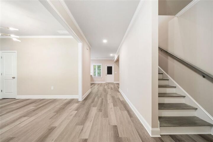 Property Photo: 1107 Glen Chase Drive GA 30044