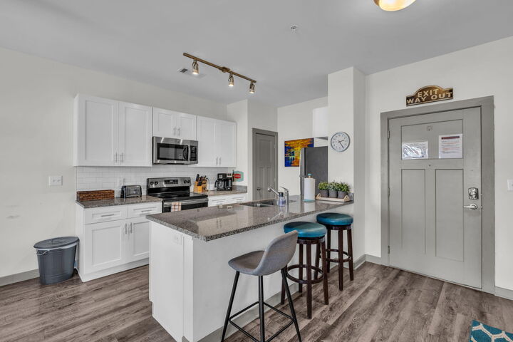 Property Photo: 804 Riverfront Parkway TN 37402