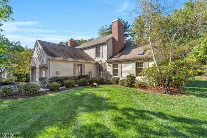 Property Photo: 92 Commonwealth Dr NJ 07920