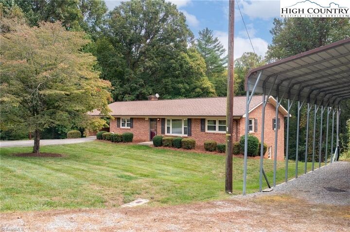 Property Photo:  388 Brookwood Acres Drive  NC 28659 