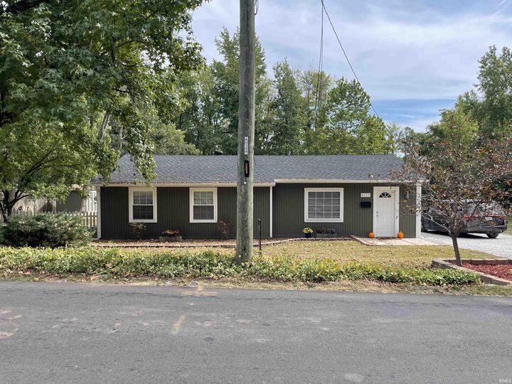 Property Photo: 4113 N Fulton Avenue IN 47710