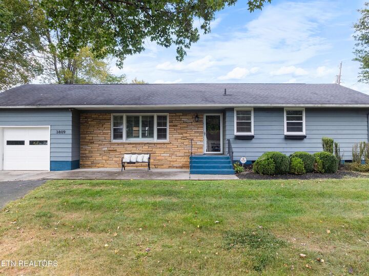 Property Photo: 3809 Essary Drive TN 37918
